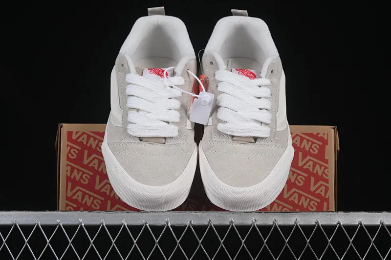 All categories Vans Vans series Vans Low Vans low-top Vans Knu Skool Vans low-top retro casual fat bread shoes VN000D750CK